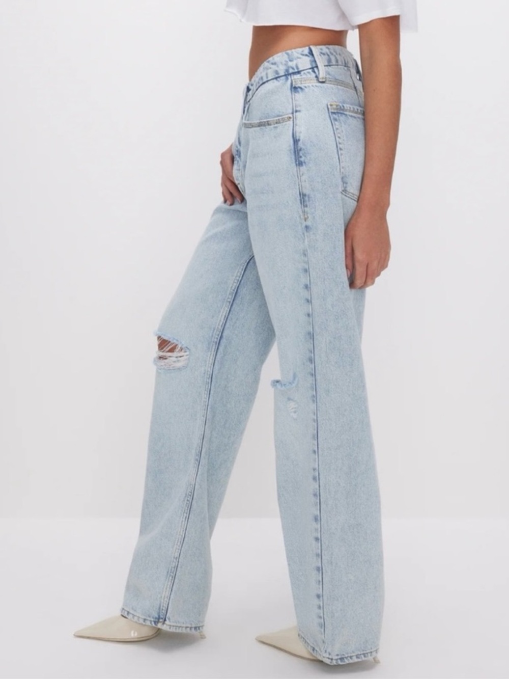 Good American Good 90’s relaxed fit Distressed Straight-Leg Jeans - Picture 4 of 13